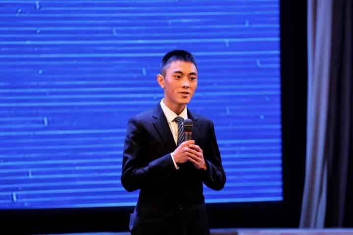 丸美十佳大学生-林传春